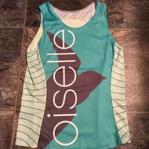 Oiselle singlet